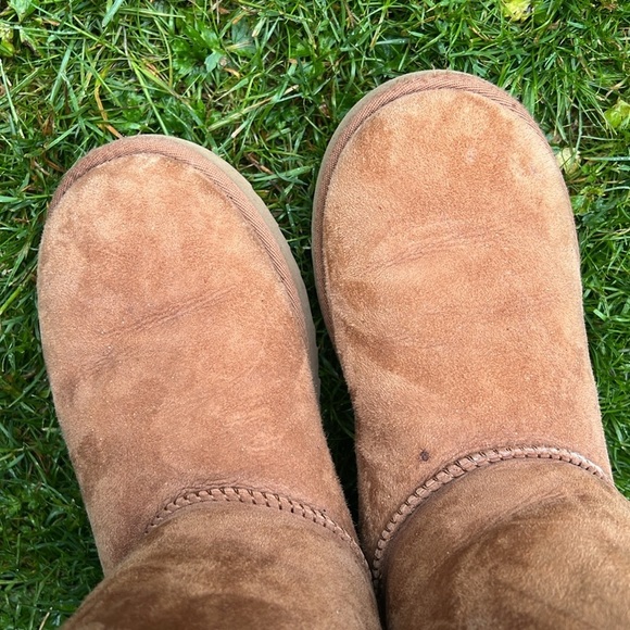 UGG SHEEPSKIN WOMENS BOOTS SIZE 5 - Picture 4 of 8